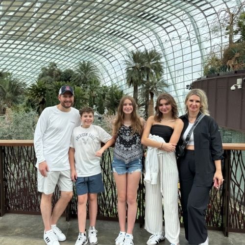 Ali Rustempasic Family Traveling