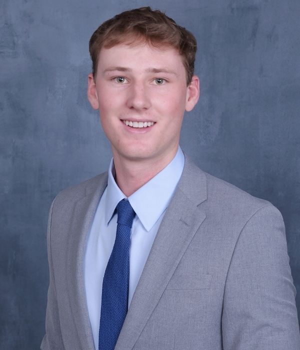 Cade Lark Headshot